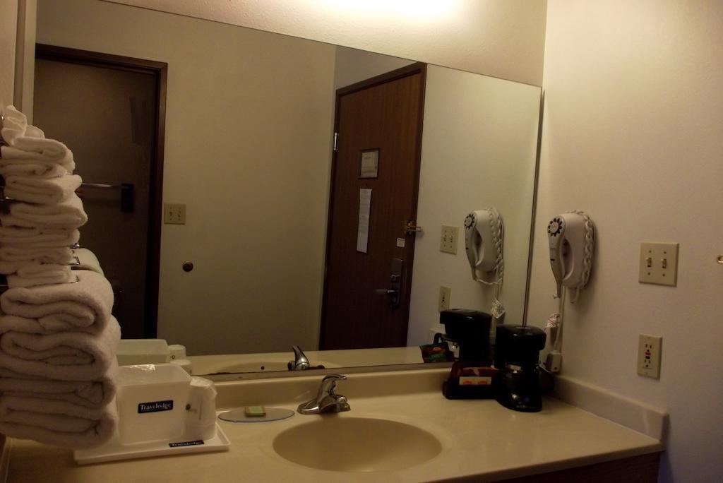 Travelodge By Wyndham Elko Nv Kamer foto